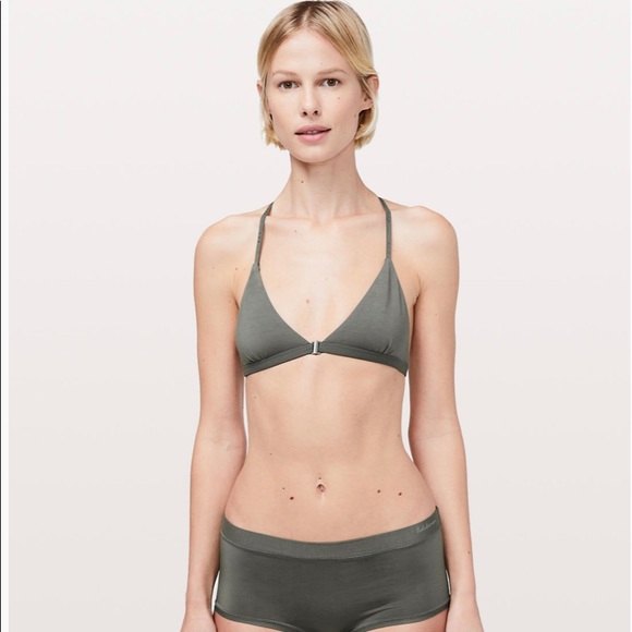 Lululemon Simply There Triangle woman’s Bralette - Picture 9 of 9